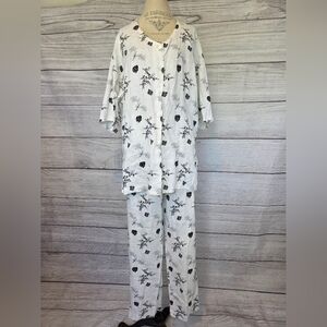 Suziko By Jessica Japanese Inspired Print Black and White Two-piece Set